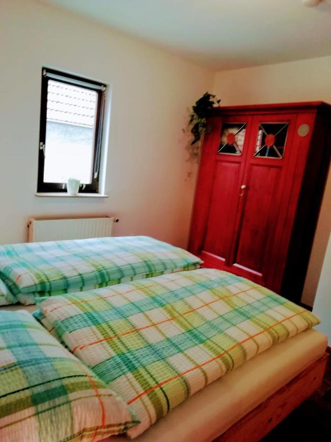 Ferienwohnung Familie Faath Bellheim Екстериор снимка